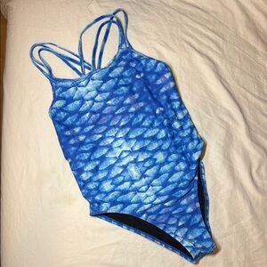 Jolyn practice suit fixed back